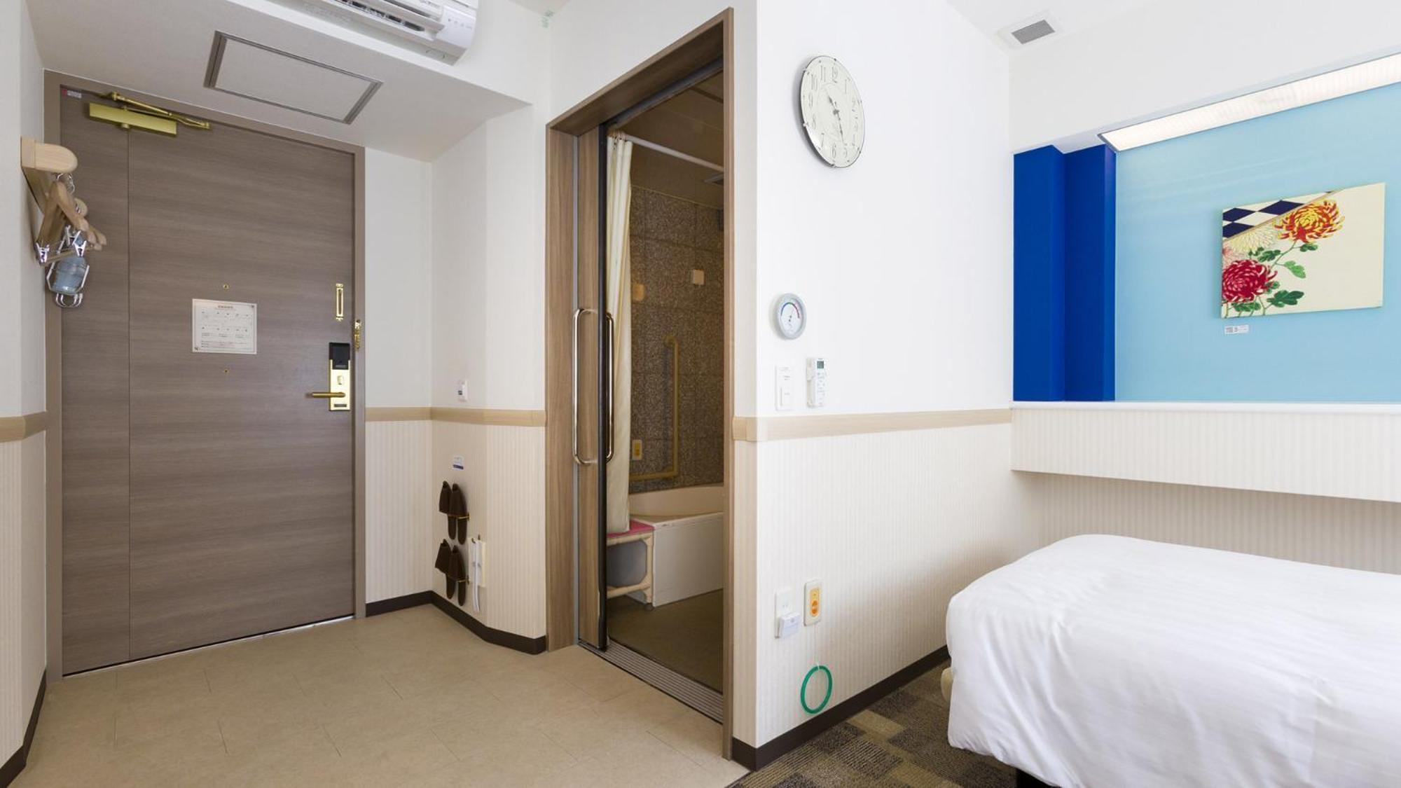 Toyoko Inn Mikawa Anjo Eki Shinkansen Minami Guchi No 2 Anjomachi Room photo